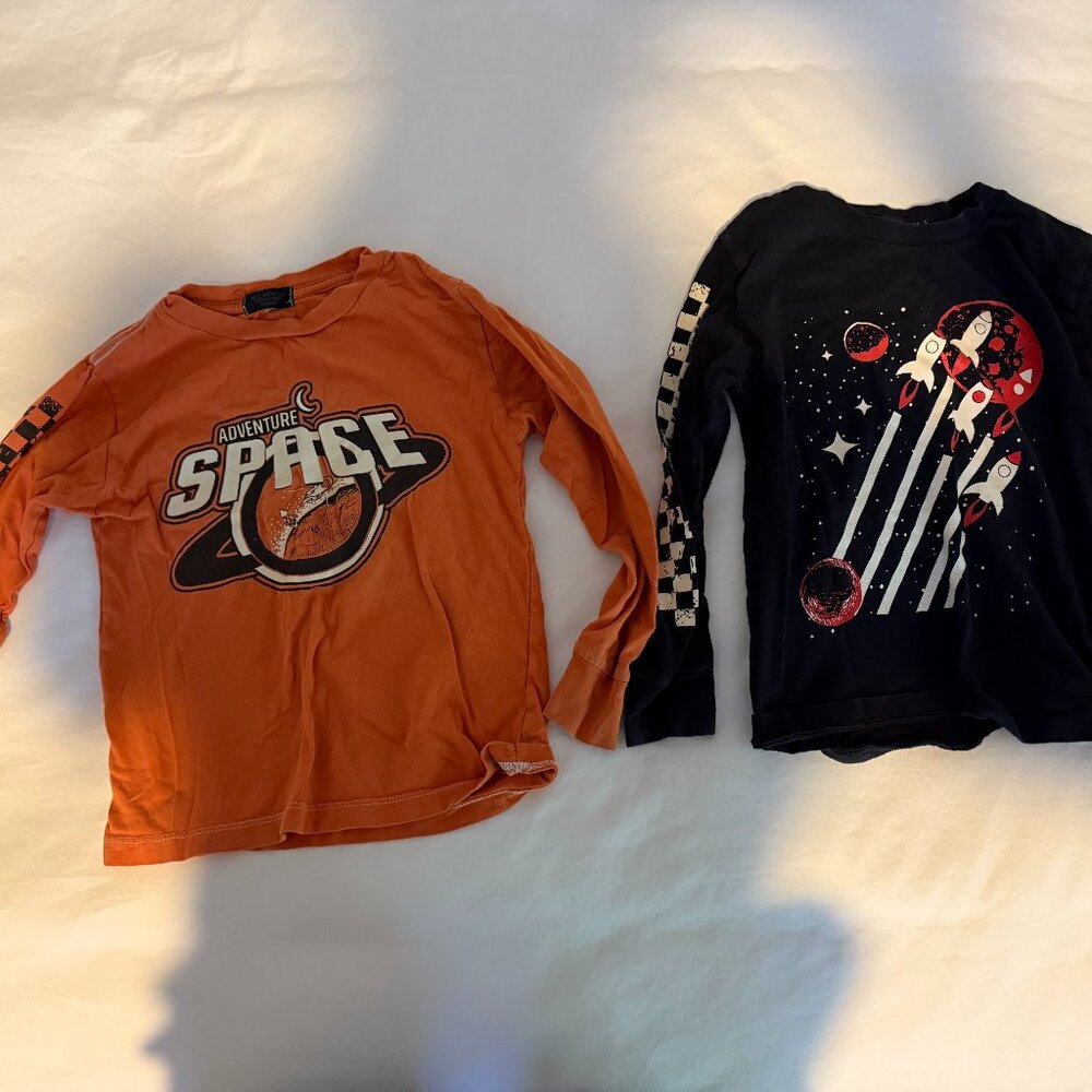 2 GORGEOUS WEE MONSTER SIZE 6 SPACE-THEMED LONG SLEEVE TEE SHIRTS